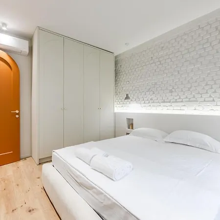 The Homey Flat Stylish 2br By Pikhost Apartment