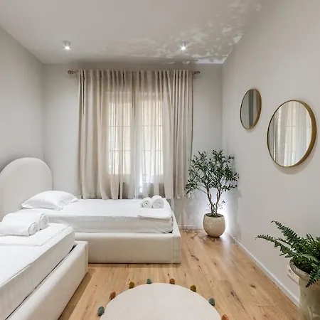 Apartment The Homey Flat Stylish 2br By Pikhost Tirana